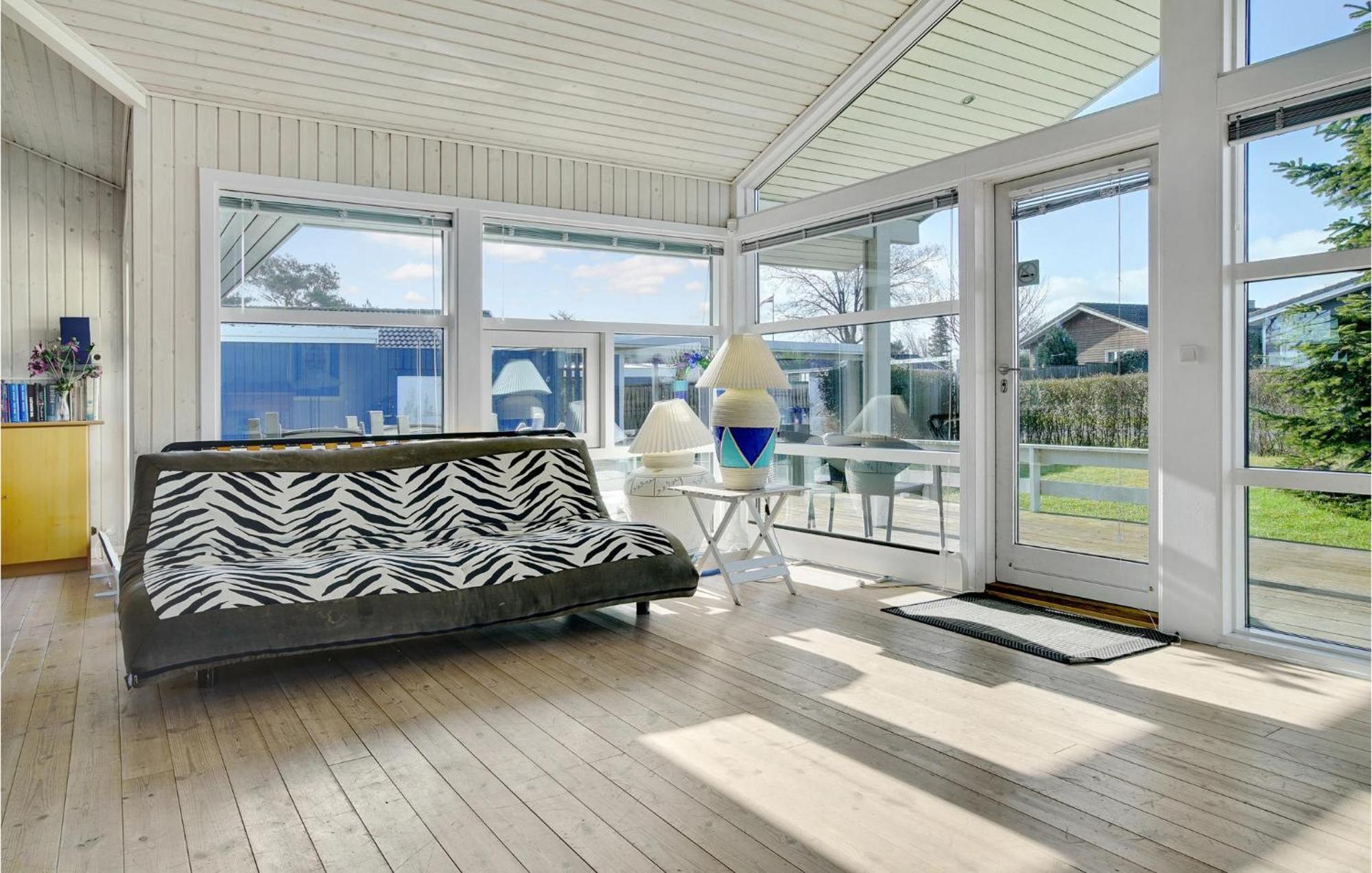 Awesome Home In Stroby With Wifi Exterior foto
